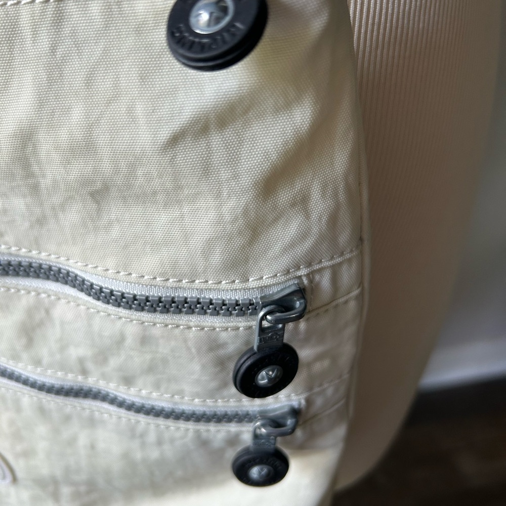 Kipling Crossbody Bag lightweight - Picture 7 of 15